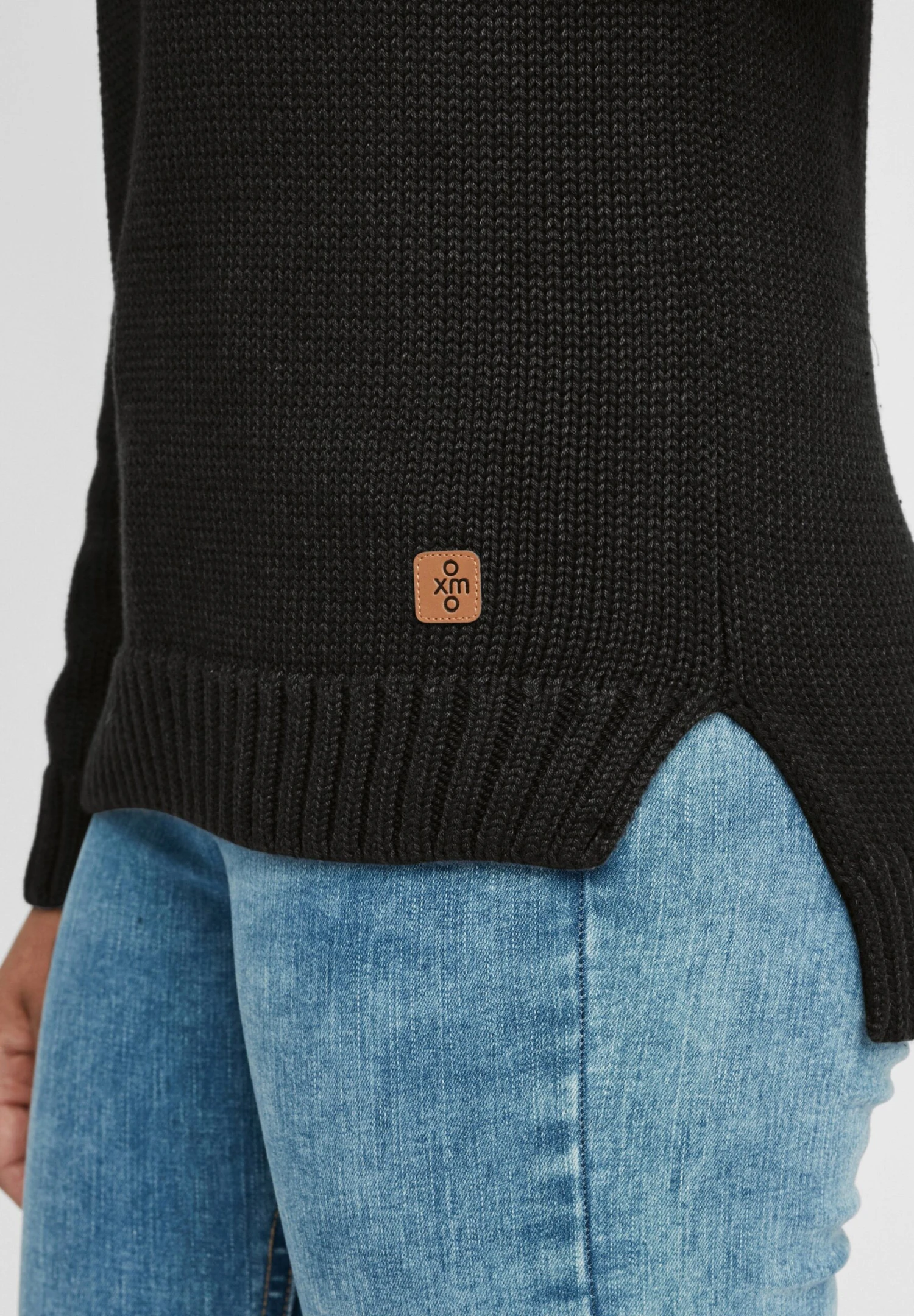 OXMO Oxpia - Jersey De Punto - Black 7 OXMO Oxpia - Jersey De Punto - Black - Imagen 5