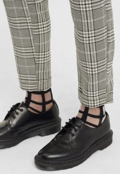 OXMO Oxlivia - Pantalones - Monument 12 OXMO Oxlivia - Pantalones - Monument -OXMO 4ad0c13c506a456fa97f92ffe2acc7c8