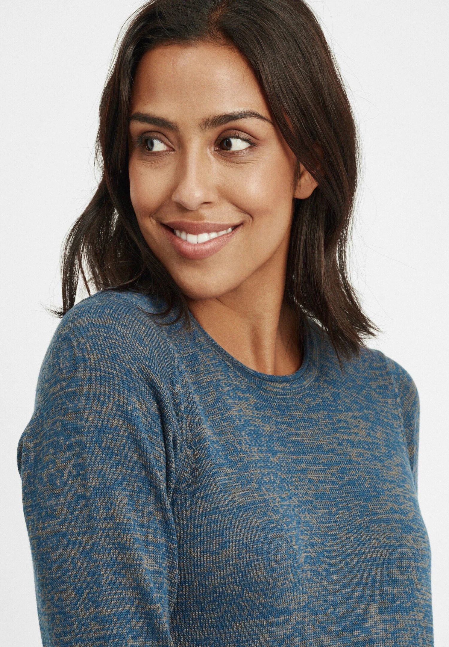 OXMO Oxdanielle - Vestido De Punto - Ensign Blue 6 OXMO Oxdanielle - Vestido De Punto - Ensign Blue - Imagen 4