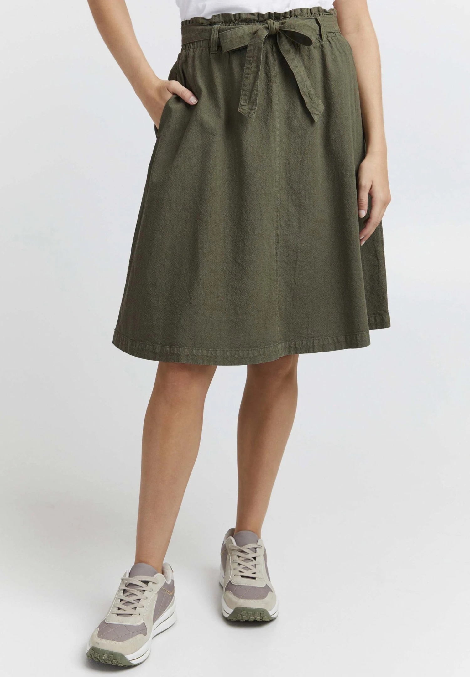 OXMO Lerke - Falda Acampanada - Dusty Olive 3 OXMO Lerke - Falda Acampanada - Dusty Olive