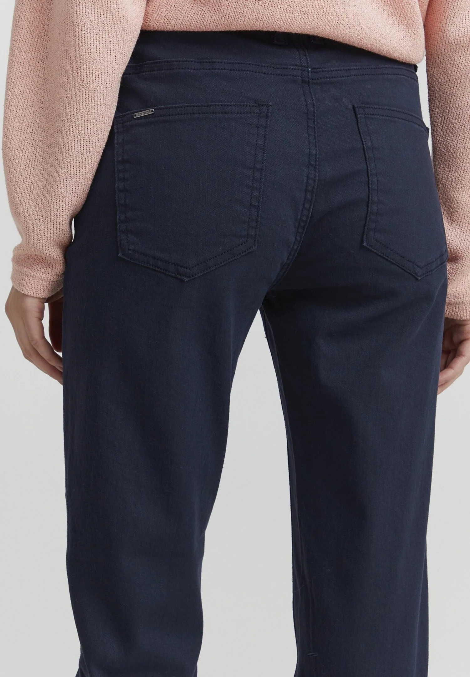 OXMO Oxpeetje - Pantalones - Total Eclipse 7 OXMO Oxpeetje - Pantalones - Total Eclipse - Imagen 5