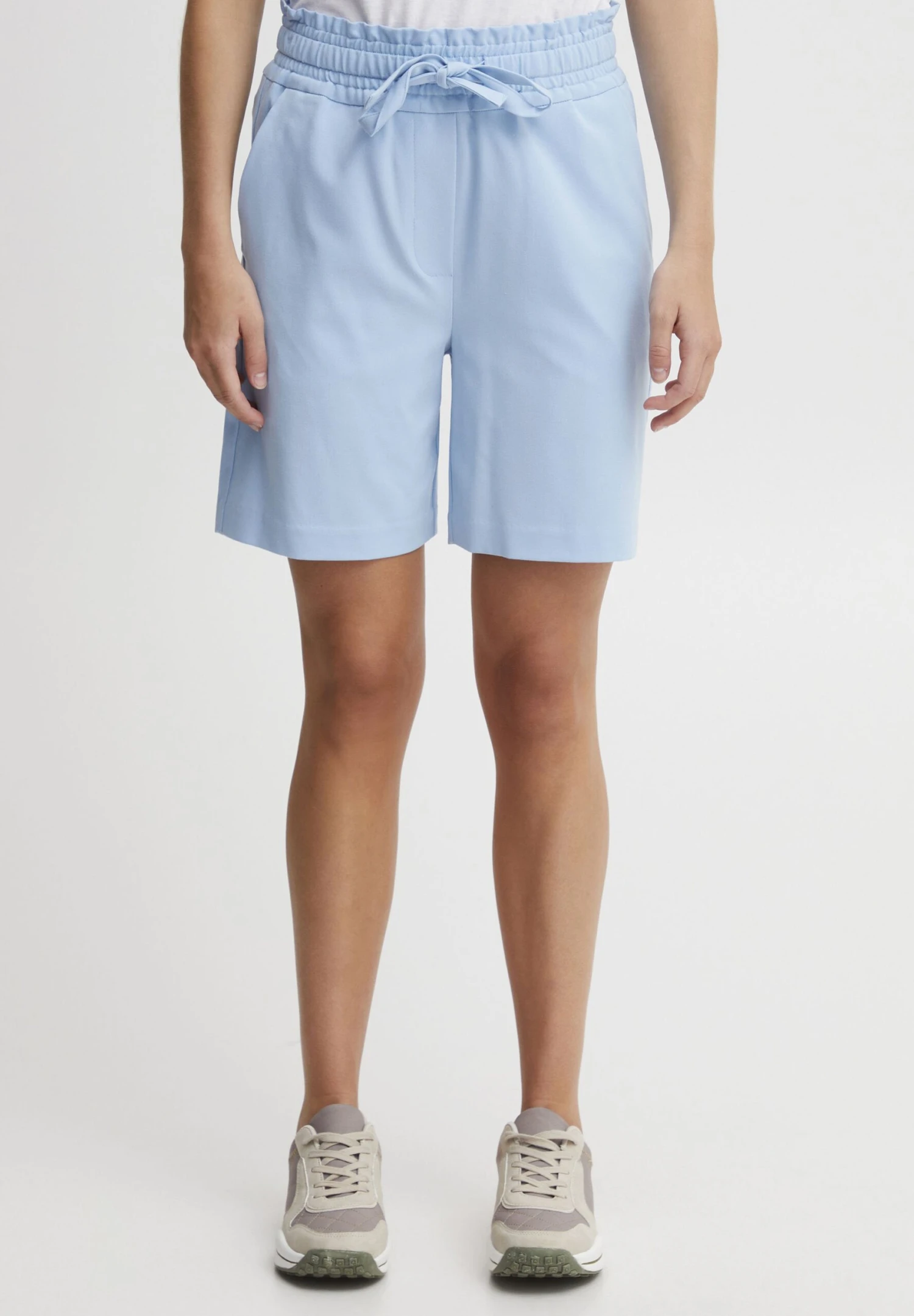 OXMO Daniella Sh- Shorts - Blue Bell 3 OXMO Daniella Sh- Shorts - Blue Bell