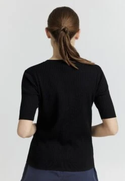 OXMO Riona - Camiseta Básica - Black -OXMO a9d63ff82f8142b78387895dee55663a