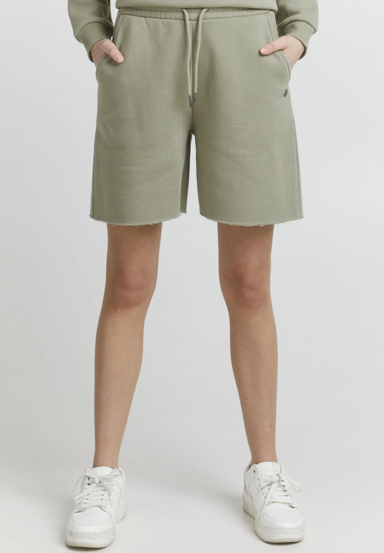 OXMO Hope - Shorts - Seagrass 3 OXMO Hope - Shorts - Seagrass