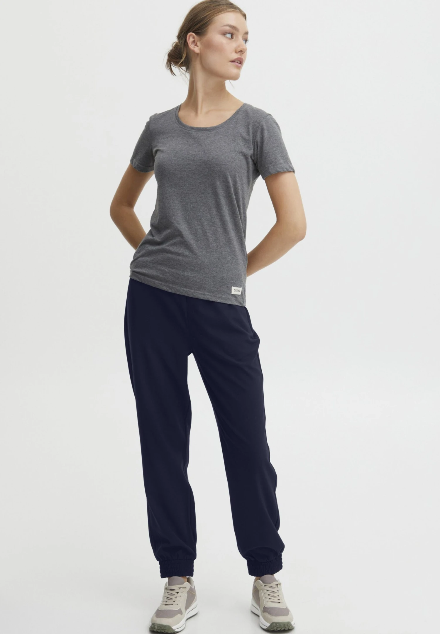 OXMO Oxdovi - Pantalones Deportivos - Copenhagen Night 4 OXMO Oxdovi - Pantalones Deportivos - Copenhagen Night - Imagen 2