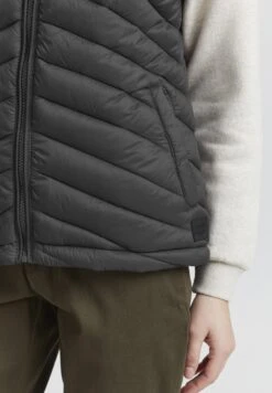 OXMO Chaleco - Iron Gate -OXMO d3e3833c643648e7afbe30ea89c0198a